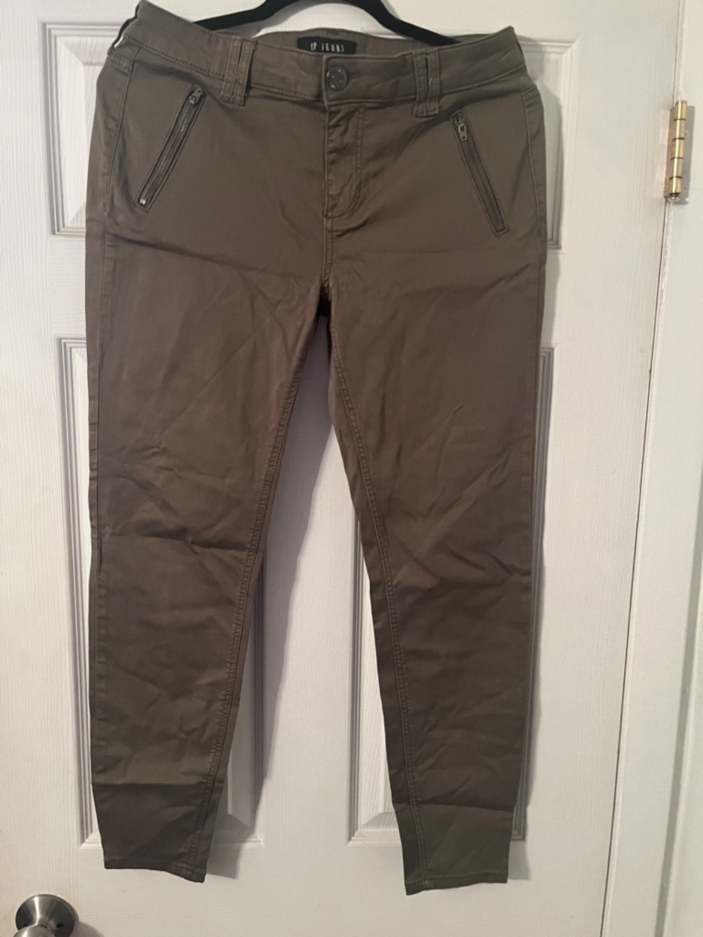 Women’s Olive Stretch Chinos with Zip Pocket Detail